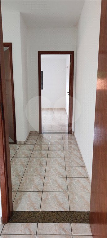Sobrado à venda com 3 quartos, sendo 1 suíte, em Ressaca, Atibaia, SP