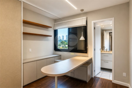 Apartamento à venda com 3 suítes em Granja Julieta, São Paulo, SP