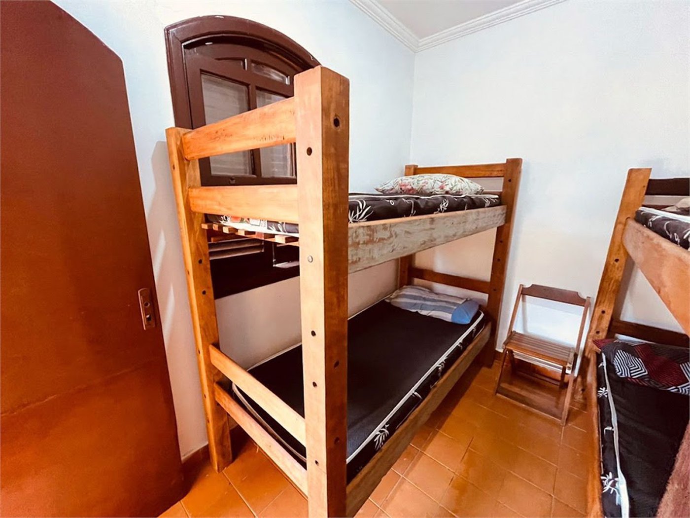 Casa com 6 dormitórios à venda, 300 m² por R$ 680.000,00 - Balneário Cidade Atlântica - Guarujá/SP