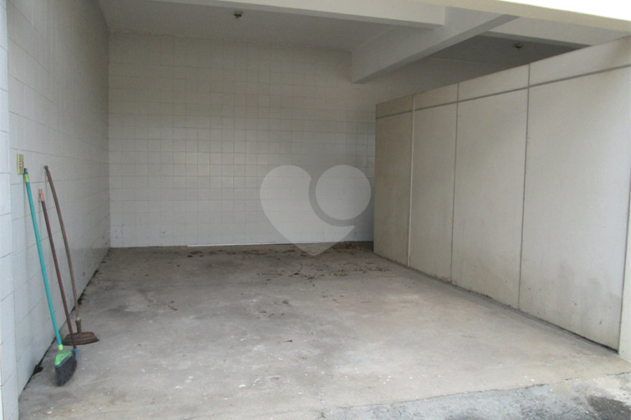 Sobrado à venda com 3 quartos em Horto, São Paulo, SP