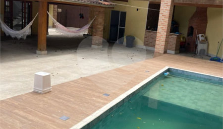 Casa à venda com 3 quartos, sendo 2 suítes,  em Roseira, Mairiporã, SP