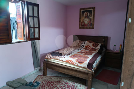 Casa à venda com 5 quartos, sendo 3 suítes, em Jardim Villaça, São Roque, SP