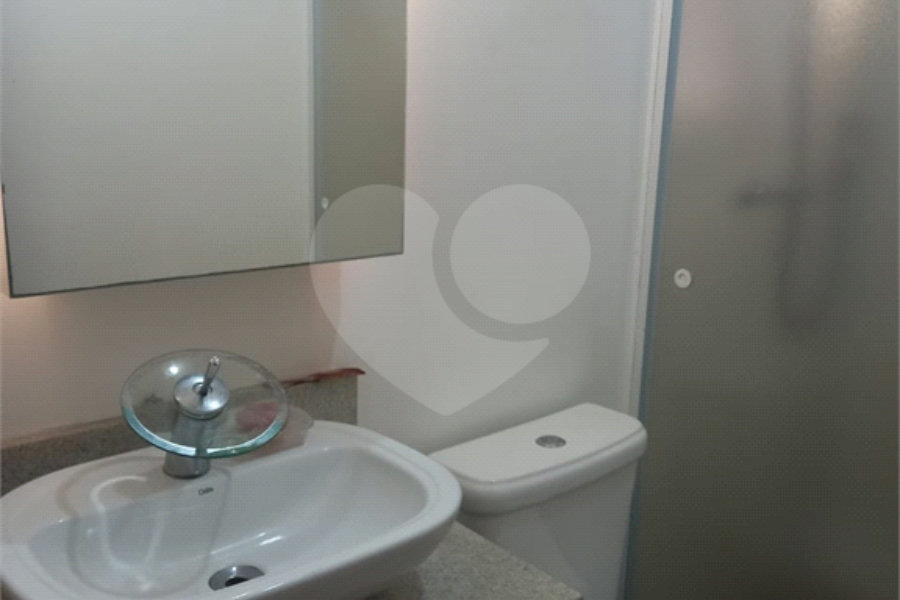 Sobrado à venda com 4 quartos, sendo 2 suítes, em Tremembé, São Paulo, SP