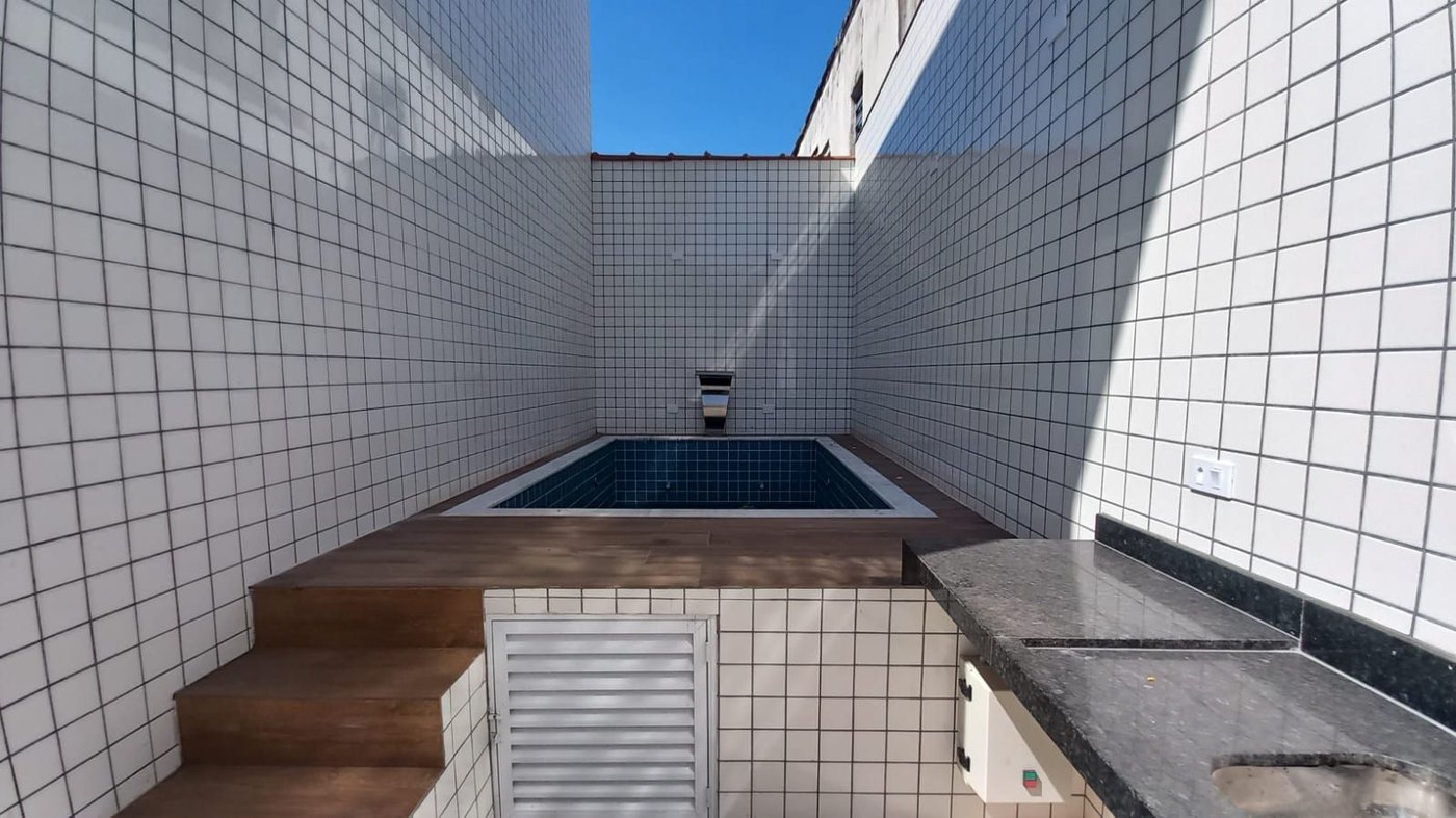 Casa com 3 dormitórios à venda, 100 m² por R$ 1.267.000,00 - Embaré - Santos/SP