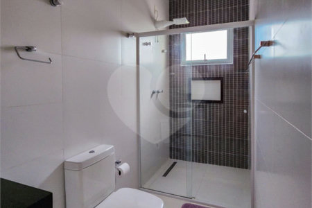 Casa à venda com 5 quartos, sendo 4 suítes, em Jardim Nova Esperança, Jacareí, SP