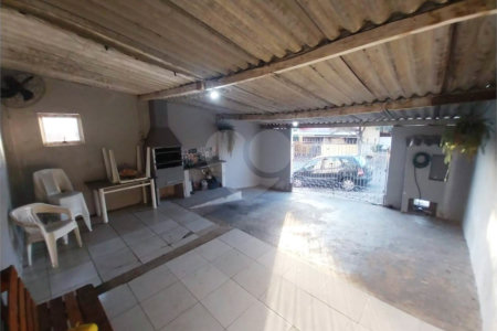 Casa à venda com 4 quartos, sendo 1 suíte, em Capela, Vinhedo, SP
