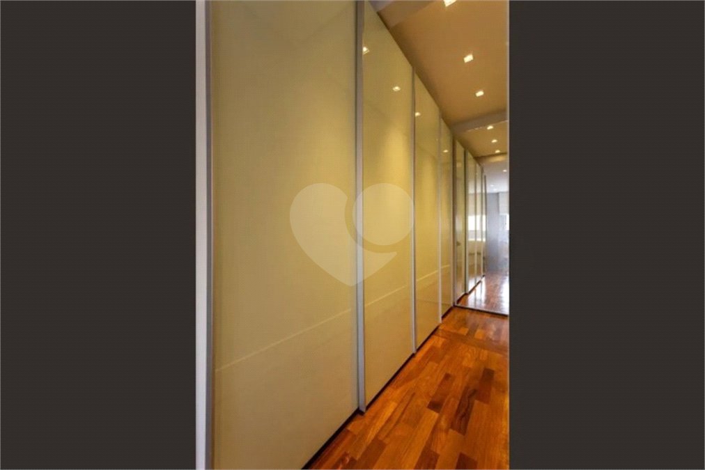 Apartamento à venda com 3 suítes em Vila Olímpia, São Paulo, SP
