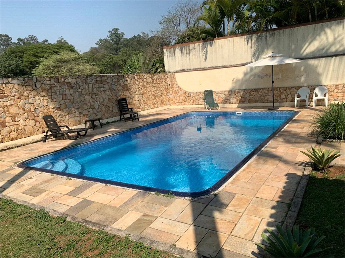 Casa à venda com 4 quartos, sendo 2 suítes, em Vila São Francisco, São Paulo, SP