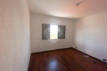 Casa à venda com 3 quartos, sendo 1 suíte, em Vila Maria Alta, São Paulo, SP