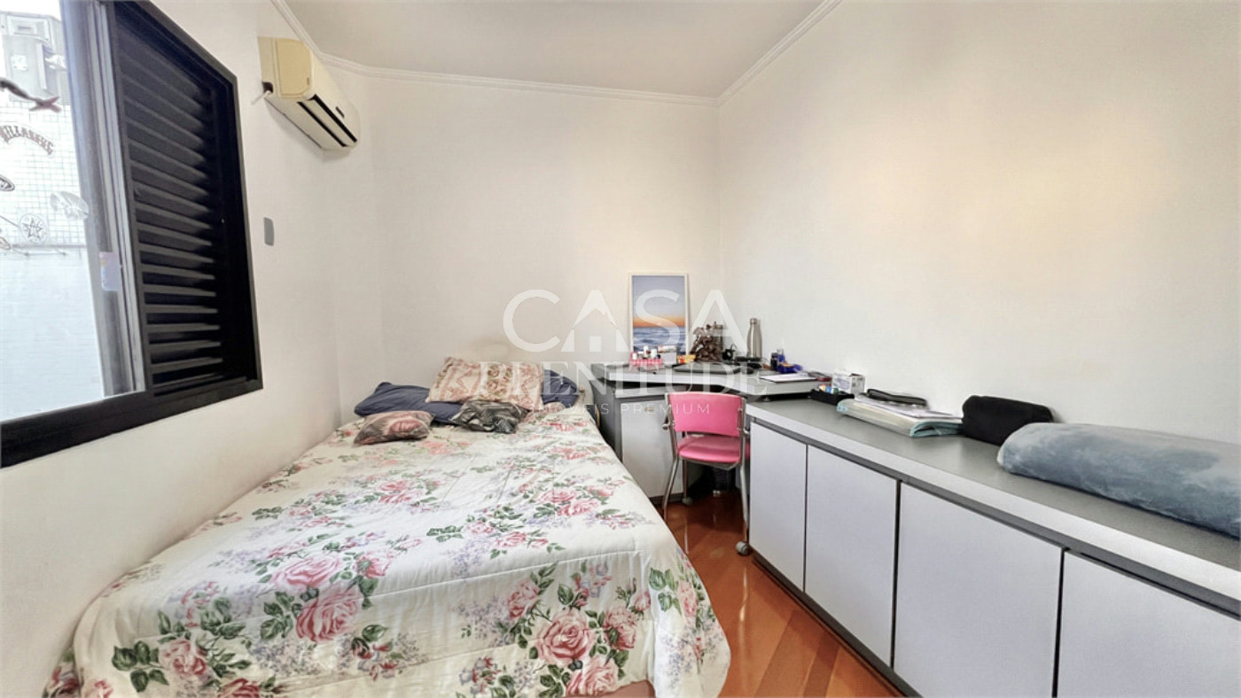 Apartamento à venda com 4 quartos, sendo 1 suíte,  em Vila Mariana, São Paulo, SP