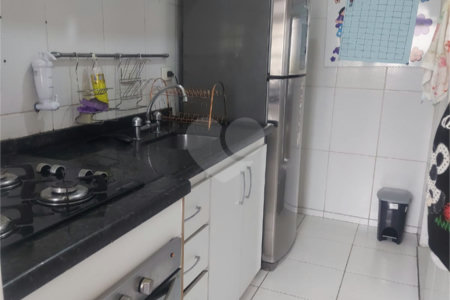 Apartamento à venda com 3 quartos, sendo 1 suíte,  em Vila São João, Sorocaba, SP