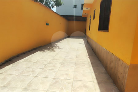 Casa à venda ou para alugar com 3 quartos, sendo 2 suítes, em CAMPO GRANDE, Rio de Janeiro, RJ