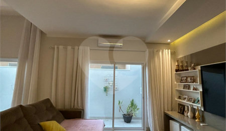 Casa à venda com 3 quartos, sendo 1 suíte,  no condomínio Jardim das Acácias, Araraquara - SP