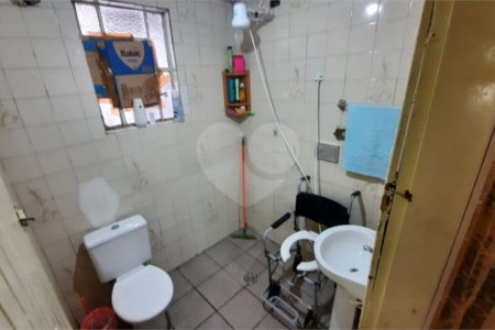 Sobrado à venda com 6 quartos, sendo 2 suítes, em Santana, São Paulo, SP