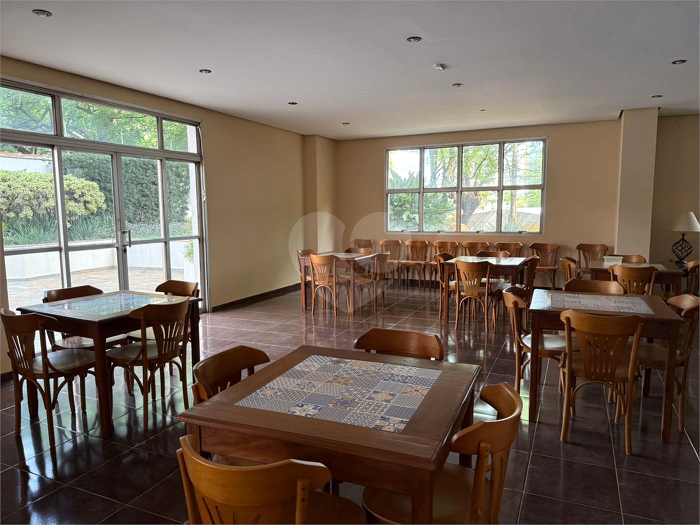 Apartamento à venda com 4 quartos, sendo 2 suítes, no Centro, Araraquara, SP