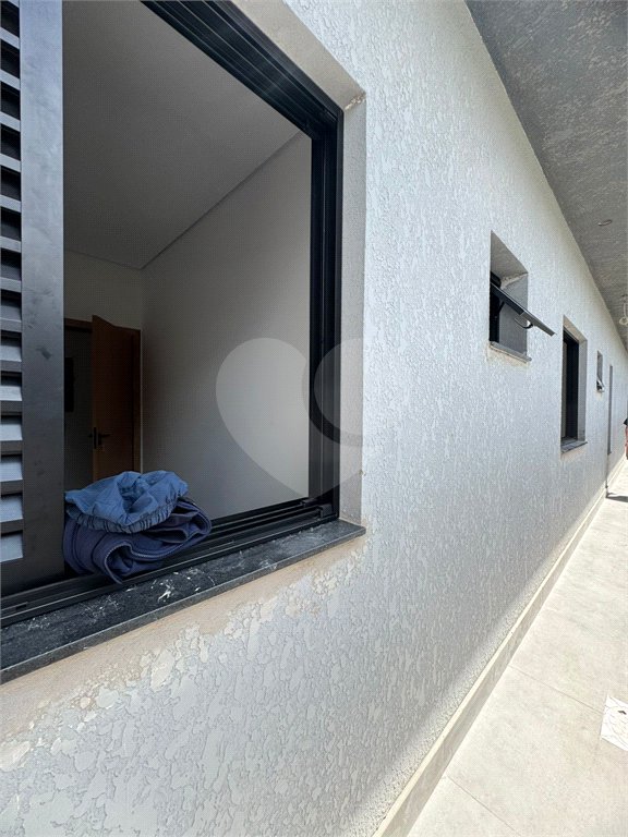 Casa à venda com 3 suítes no condomínio Reserva Central Parque, Salto - SP