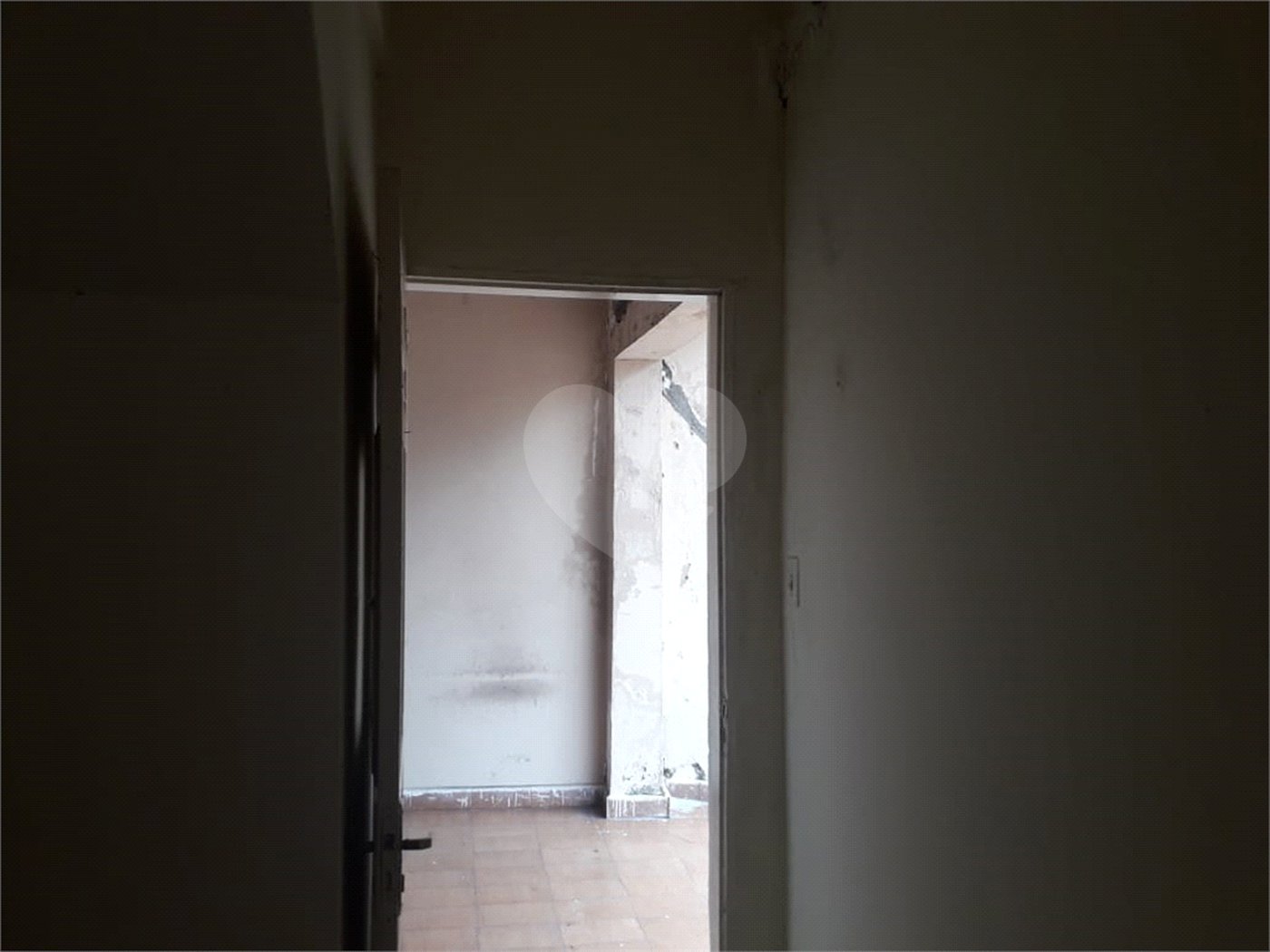 Casa Térrea à venda com 4 quartos, sendo 1 suíte, em Vila Constança, São Paulo, SP