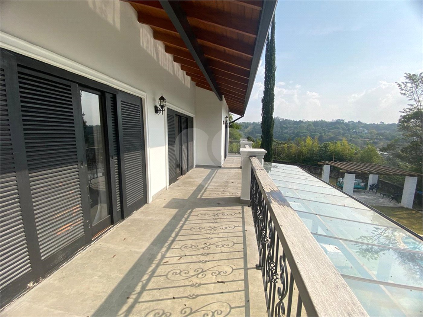 Casa à venda com 4 suítes no condomínio Gleba II, Mairiporã - SP