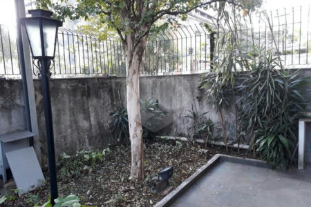 Sobrado à venda com 4 quartos em Brooklin Paulista, São Paulo, SP