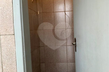 Sobrado à venda com 3 quartos em Jardim Oriental, São Paulo, SP