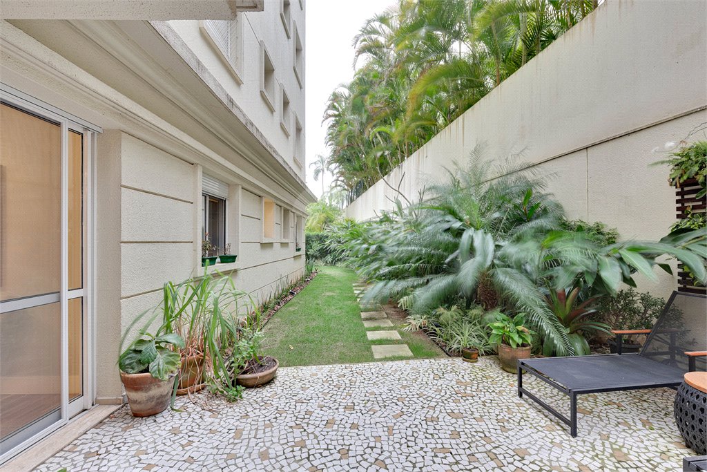 Apartamento à venda ou para alugar com 4 suítes em Granja Julieta, São Paulo, SP