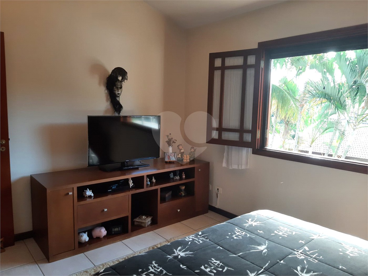 Casa à venda com 4 quartos, sendo 2 suítes,  no condomínio Estância Marambaia, Vinhedo - SP