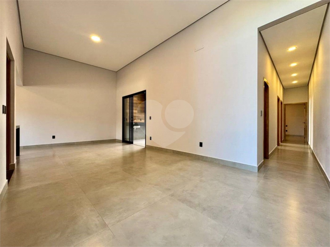 Casa à venda com 3 quartos, sendo 1 suíte, no condomínio Park Gran Reserve, Indaiatuba - SP