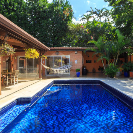 Casa Térrea à venda com 4 quartos, sendo 2 suítes, em Jardim Petrópolis, São Paulo, SP