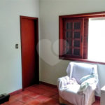 Casa à venda com 4 quartos, sendo 1 suíte, no condomínio Residencial Vale das Laranjeiras, Indaiatuba - SP