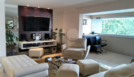 Apartamento à venda com 3 suítes em Jardim Londrina, São Paulo, SP