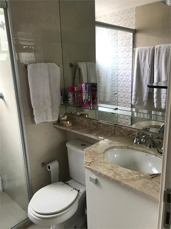 Apartamento à venda com 3 quartos, sendo 1 suíte, em Lar São Paulo, São Paulo, SP