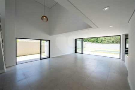Casa à venda ou para alugar com 4 suítes no condomínio Residencial Arboretum, Vinhedo - SP