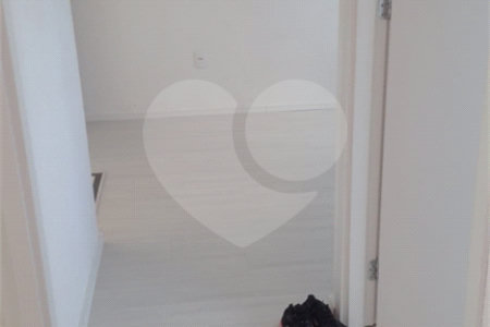 Apartamento para alugar com 2 quartos em Santíssimo, Rio de Janeiro, RJ