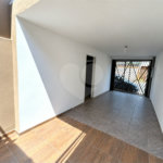 Casa à venda na Vila Galvão, com 210 m²
