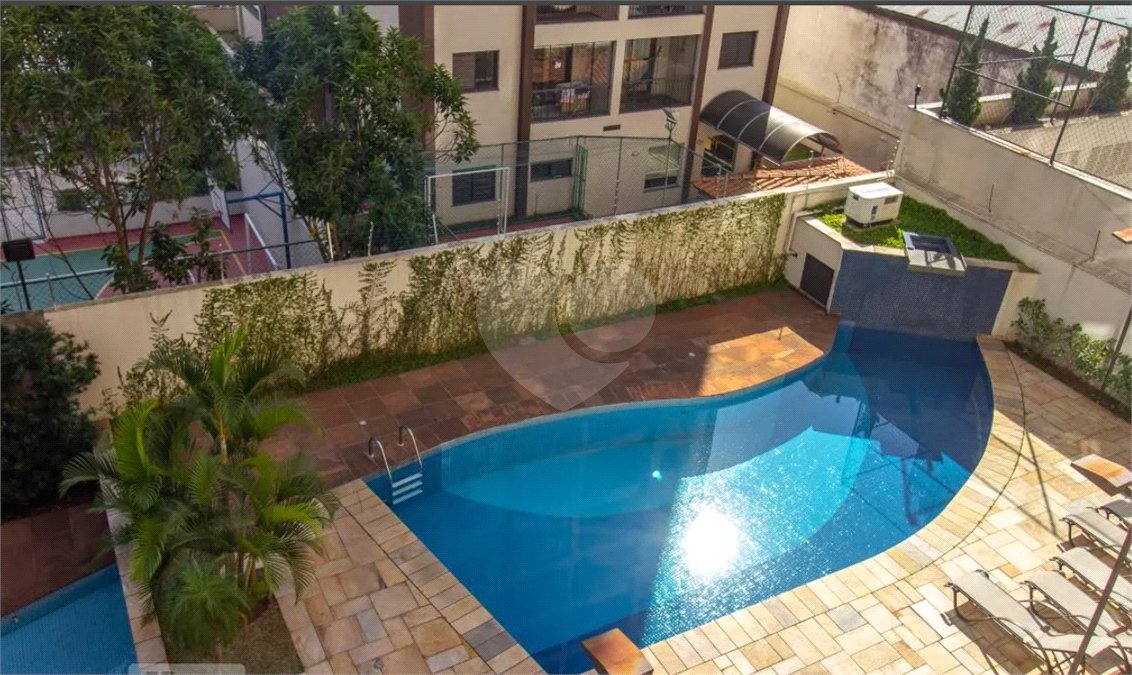 Apartamento à venda com 3 quartos, sendo 1 suíte,  em Vila Regente Feijó, São Paulo, SP