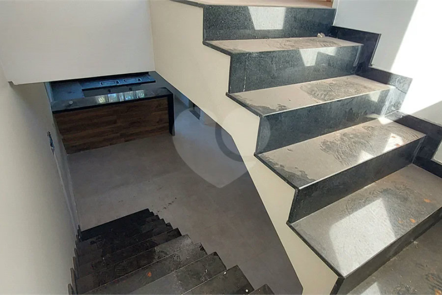 Casa à venda com 3 quartos, sendo 1 suíte,  no condomínio Residencial Mônaco, Piracicaba - SP