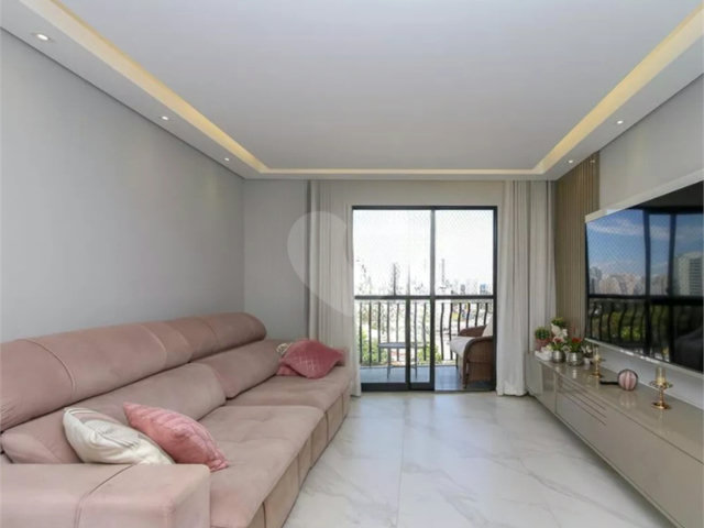 Apartamento à venda com 2 quartos, sendo 1 suíte,  em Alto da Boa Vista, São Paulo, SP