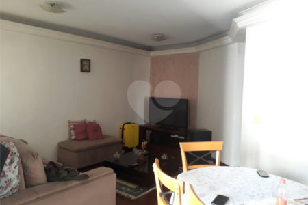 Apartamento à venda com 3 quartos, sendo 1 suíte, em Santa Teresinha, São Paulo, SP