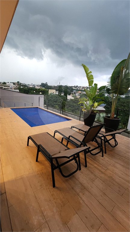 Casa à venda com 3 suítes no condomínio Portal do Horizonte, Bragança Paulista - SP
