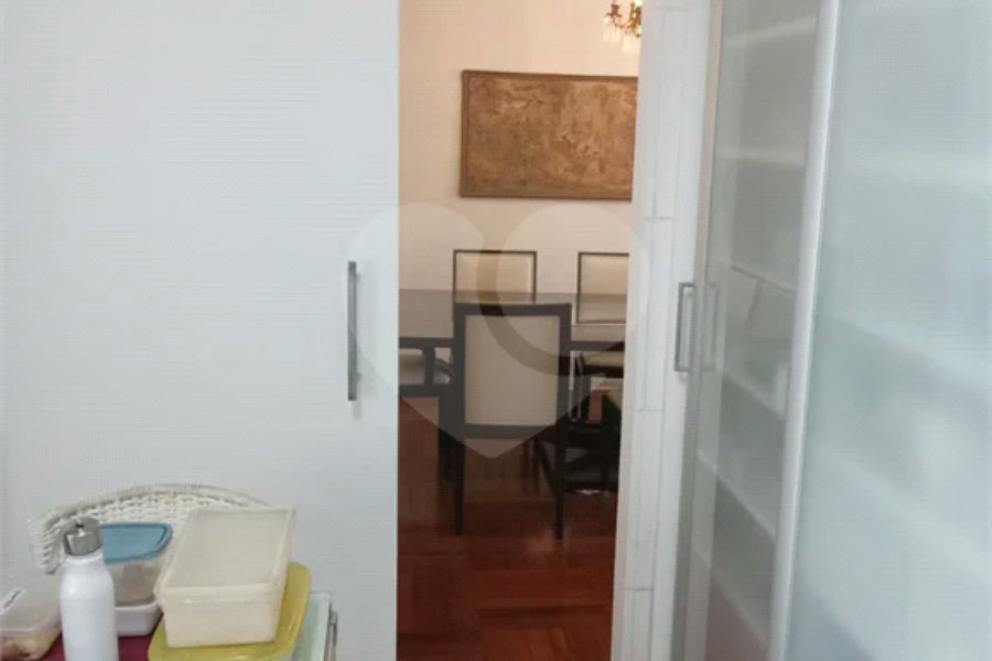 Apartamento à venda com 3 quartos, sendo 1 suíte, em Jardim Paulista, São Paulo, SP