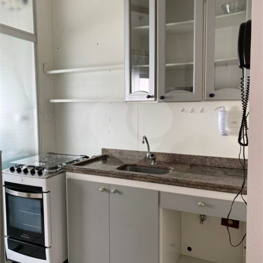 Apartamento de 2 quartos à venda na Aclimação