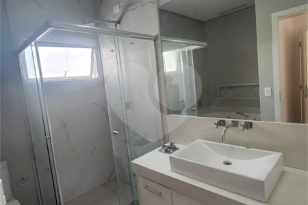 Casa à venda ou para alugar com 4 suítes no condomínio Residencial Jaguary, São José dos Campos - SP