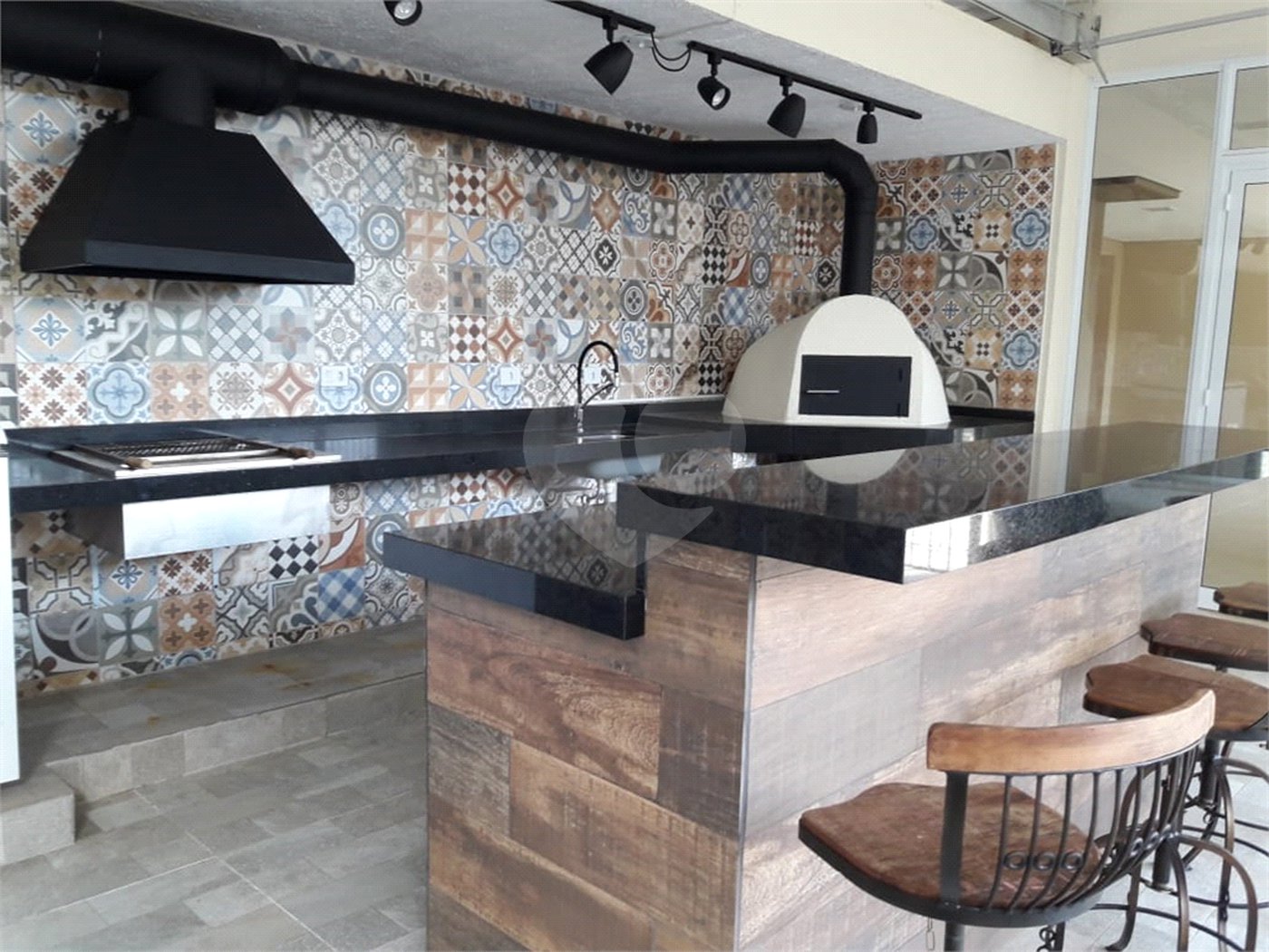 Apartamento à venda com 3 quartos, sendo 1 suíte, em Tremembé, São Paulo, SP