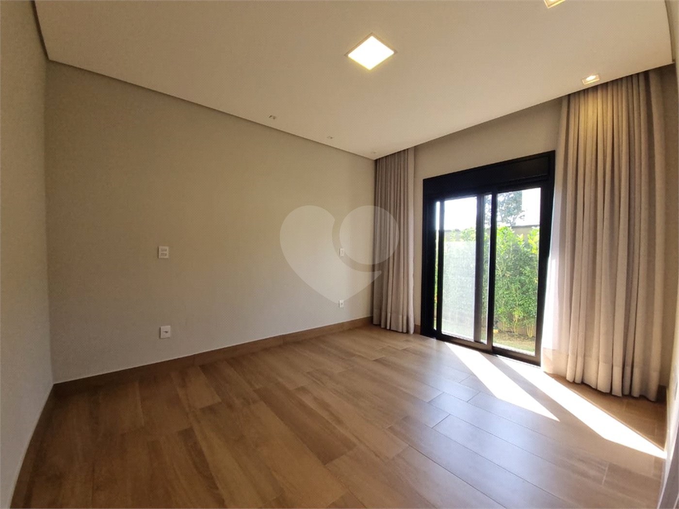 Casa à venda com 4 suítes no condomínio Xapada Park Ytu, Itu - SP