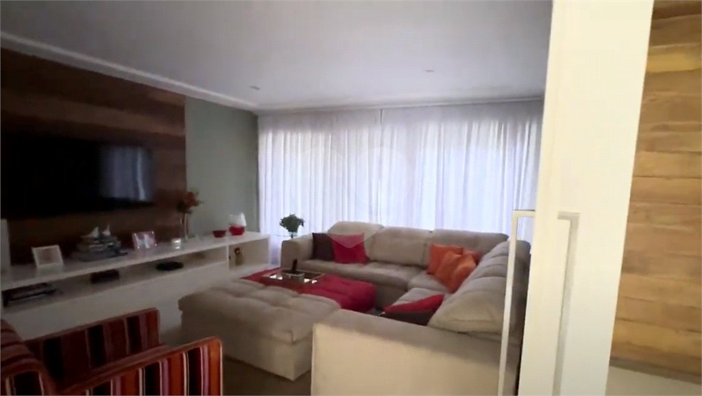 Casa à venda com 5 suítes no condomínio Residencial Morumbi, São Paulo - SP