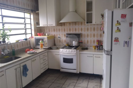 Casa Térrea à venda com 4 quartos, sendo 1 suíte, em Vila Medeiros, São Paulo, SP