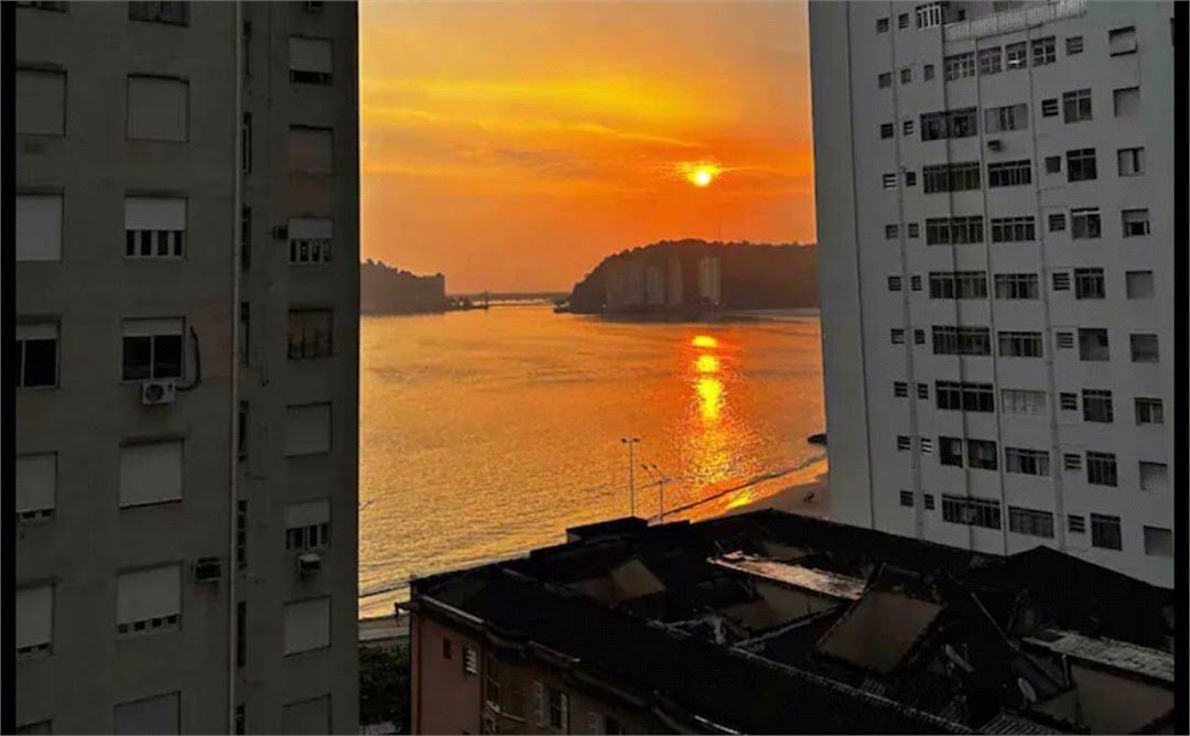 Apartamento Residencial à venda, Centro, São Vicente - AP1396.