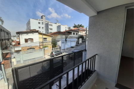 Sobrado à venda com 4 quartos, sendo 3 suítes, em Vila Paulicéia, São Paulo, SP