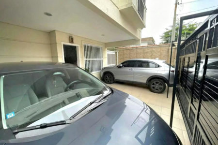 Casa com 2 dormitórios à venda, 130 m² por R$ 879.000,00 - Marapé - Santos/SP