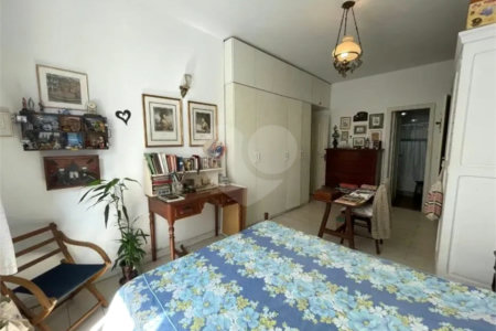 Apartamento à venda com 4 quartos, sendo 1 suíte, em Lagoa, Rio de Janeiro, RJ